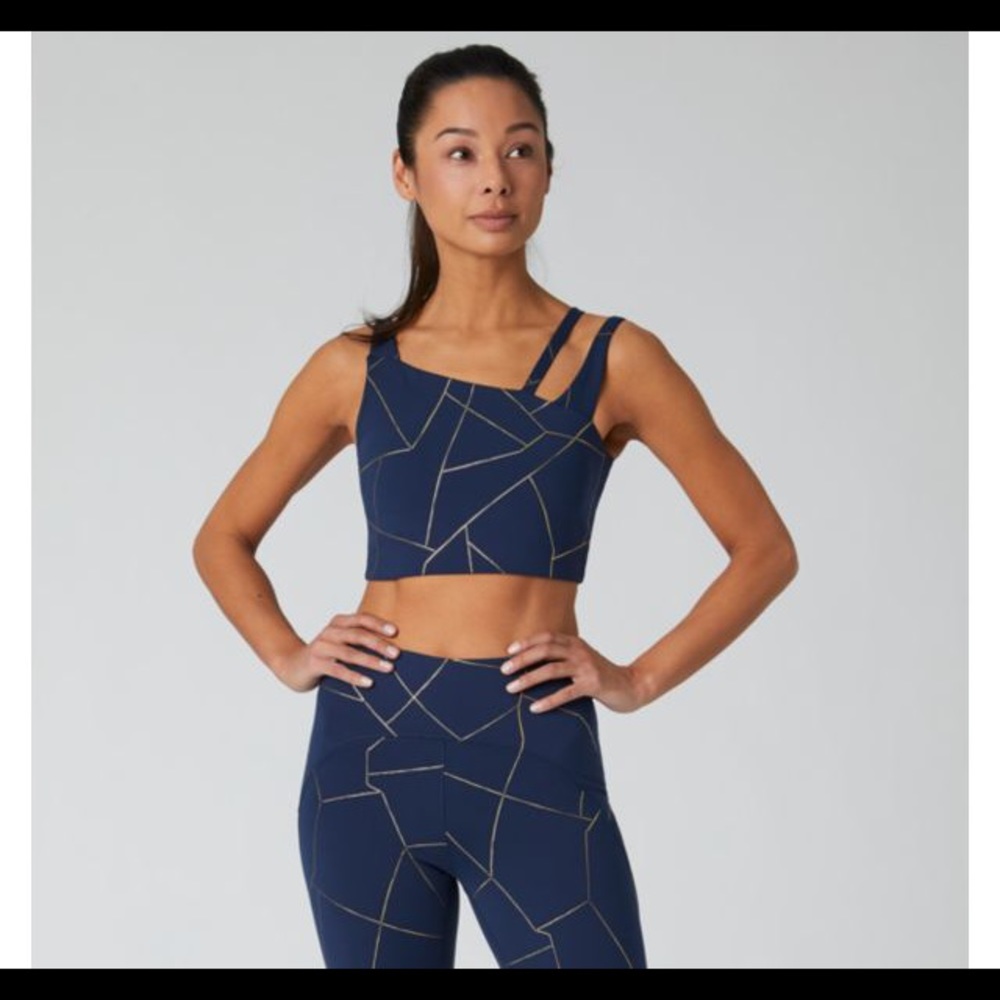 New Balance Printed Asym Crop Bra NWT Size Small